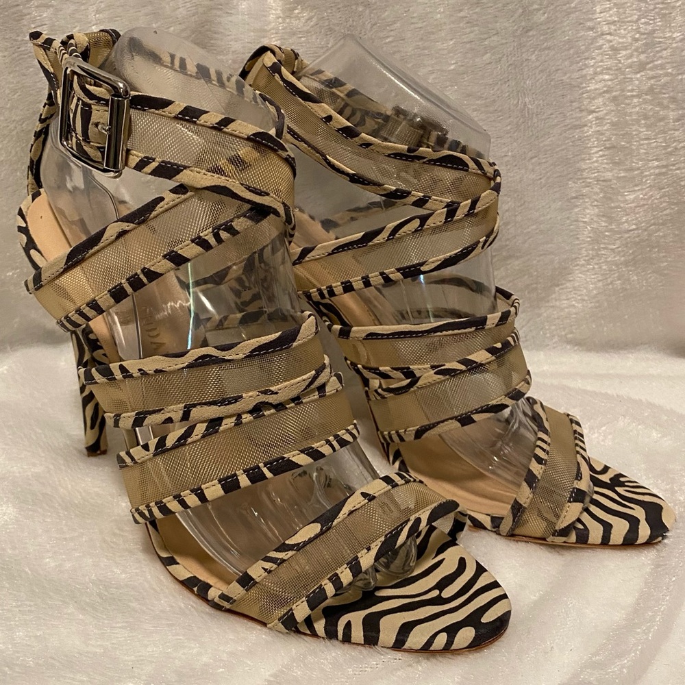 Loeffler Randall Paige Mesh Zebra Heels Size 9.5